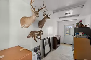 210 S Booth St, Mart, TX 76664 - Photo 37