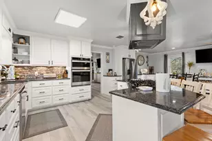 210 S Booth St, Mart, TX 76664 - Photo 15