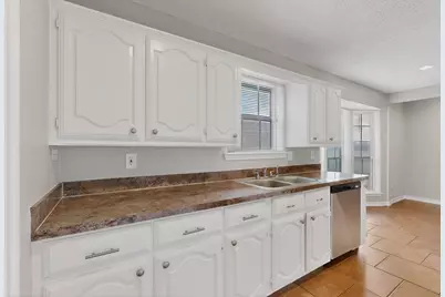 2134 Wellington Drive, Grand Prairie, TX 75051 - Photo 17