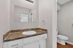 2134 Wellington Dr, Grand Prairie, TX 75051 - Photo 25