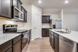 13108 Rich Ln, Providence Village, TX 76227 - Photo 11