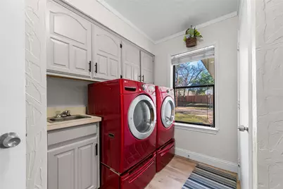 700 Macarthur Court, Irving, TX 75061 - Photo 17