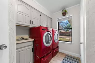 700 MacArthur Ct, Irving, TX 75061 - Photo 17