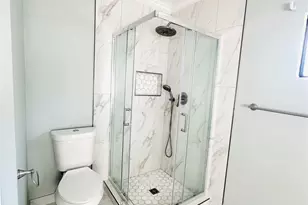 2032 Greenview Dr, Carrollton, TX 75010 - Photo 11