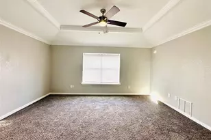 2032 Greenview Dr, Carrollton, TX 75010 - Photo 9