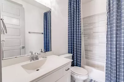 7976 Minglewood Lane, Dallas, TX 75231 - Photo 17