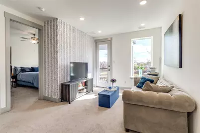 7976 Minglewood Lane, Dallas, TX 75231 - Photo 19