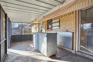 5420 Jane Anne St, Haltom City, TX 76117 - Photo 15