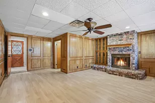 5420 Jane Anne St, Haltom City, TX 76117 - Photo 13