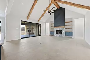 195 RIO RANCHO Dr, Decatur, TX 76234 - Photo 9