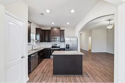 912 N Juneberry Drive, Denton, TX 76207 - Photo 11