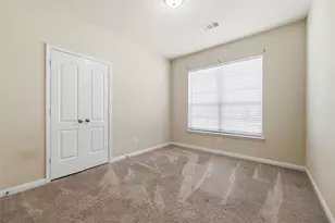 912 N Juneberry Dr, Denton, TX 76207 - Photo 17