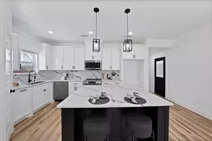 2909 Avenue B, Fort Worth, TX 76105 - Photo 11