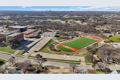 2909 Avenue B, Fort Worth, TX 76105 - Photo 5