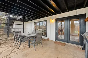 1206 Honeysuckle Dr, Keene, TX 76059 - Photo 31