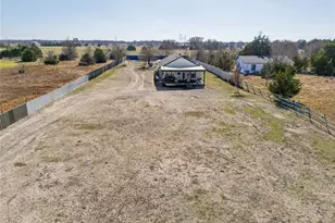 21896 Co Rd 4072, Kemp, TX 75143 - Photo 3