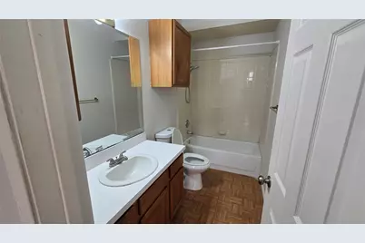 18064 Kelly Blvd, Carrollton, TX 75287 - Photo 11