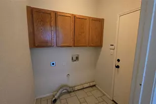 18064 Kelly Blvd, Carrollton, TX 75287 - Photo 5