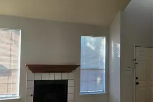 18064 Kelly Blvd, Carrollton, TX 75287 - Photo 7