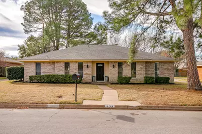 824 Sandpiper Drive, Denton, TX 76205 - Photo 1