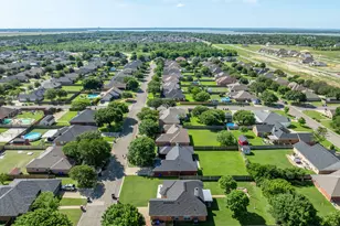 10512 Whitney Trace, Waco, TX 76708 - Photo 15