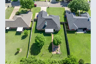 10512 Whitney Trace, Waco, TX 76708 - Photo 17