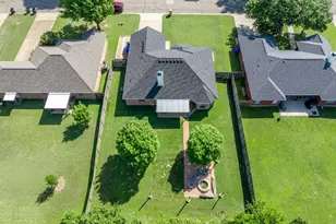 10512 Whitney Trace, Waco, TX 76708 - Photo 17