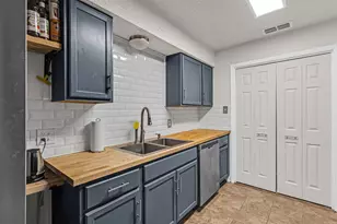 7521 Yolanda Dr, Fort Worth, TX 76112 - Photo 9