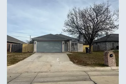 6005 Meadowdale Road, Arlington, TX 76017 - Photo 3