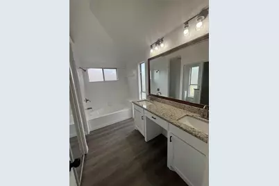 6005 Meadowdale Road, Arlington, TX 76017 - Photo 15