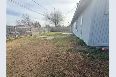 6005 Meadowdale Road, Arlington, TX 76017 - Photo 19