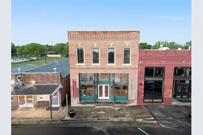 6725 N Lone Star Parkway, Crawford, TX 76638 - Photo 1