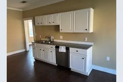 611 Chestnut Street, Bonham, TX 75418 - Photo 9