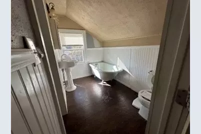 611 Chestnut Street, Bonham, TX 75418 - Photo 13