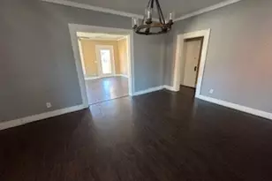 611 Chestnut St, Bonham, TX 75418 - Photo 5