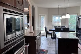 912 Foxtail Dr, Mansfield, TX 76063 - Photo 9