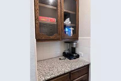 912 Foxtail Drive, Mansfield, TX 76063 - Photo 7