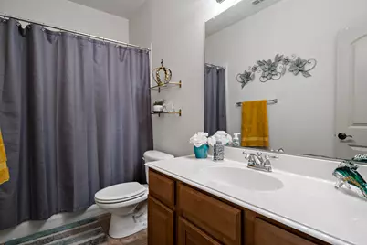 1582 Biltmore Lane, Irving, TX 75063 - Photo 23