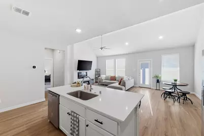 2417 Mankato Drive, Fort Worth, TX 76179 - Photo 9