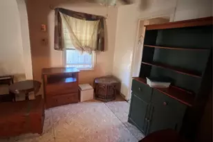 906 Eli Ave, Dallas, TX 75211 - Photo 5