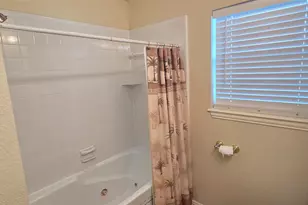 1348 E Anthony St, Fort Worth, TX 76115 - Photo 9