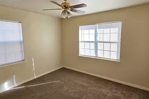 1348 E Anthony St, Fort Worth, TX 76115 - Photo 13