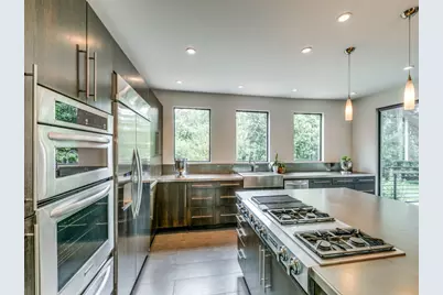 919 Knott Place, Dallas, TX 75208 - Photo 11