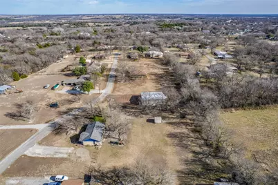 301 Pecan Street, Tom Bean, TX 76273 - Photo 29