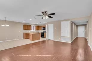 1309 Rivers Creek Ln, Little Elm, TX 75068 - Photo 7