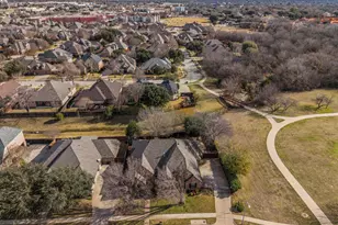 8300 Park Brook Dr, North Richland Hills, TX 76182 - Photo 35