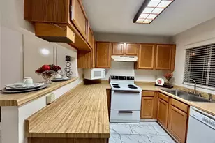 625 Carriagehouse, Garland, TX 75040 - Photo 9