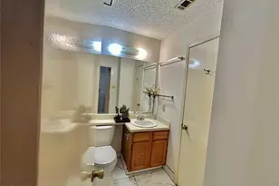 625 Carriagehouse, Garland, TX 75040 - Photo 15