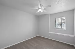 9101 Midway Dr, Woodway, TX 76712 - Photo 23