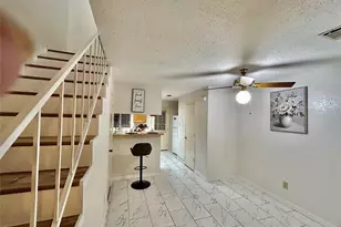 625 Carriagehouse, Garland, TX 75040 - Photo 11